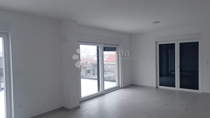 Stan Na prodaju - šibensko-kninska Murter - foto 5/22