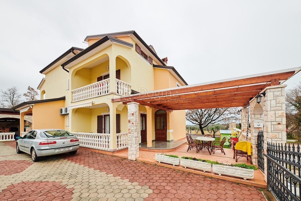 Haus Zu verkaufen - ISTARSKA UMAG