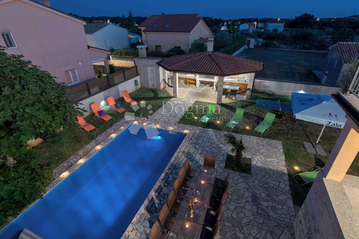 House For sale - ISTARSKA LIŽNJAN