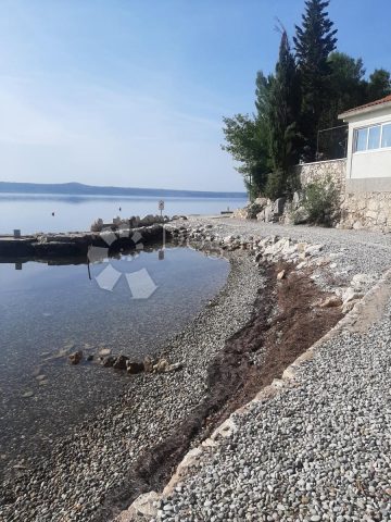 Land for sale 857 m² – Maslenica