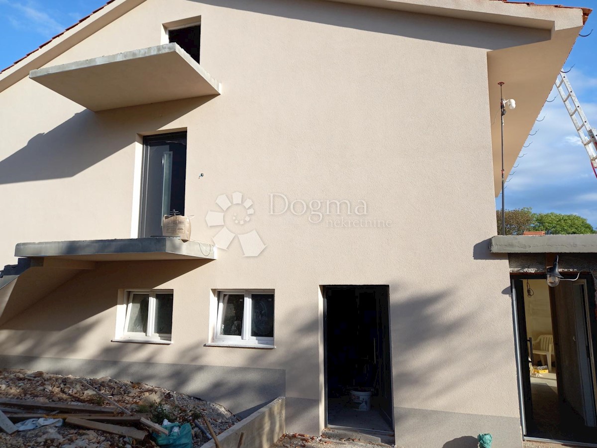 Haus Zu verkaufen - Primorsko-goranska Krk - foto 2/13