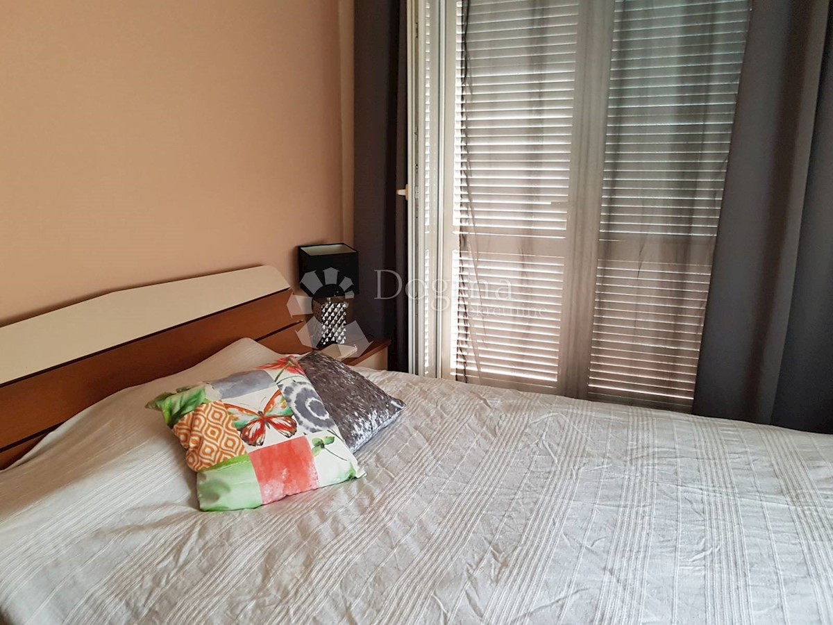 Stan Na prodaju - PRIMORSKO-GORANSKA Crikvenica