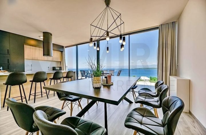 Apartma na predaj 215 m² – Malinska