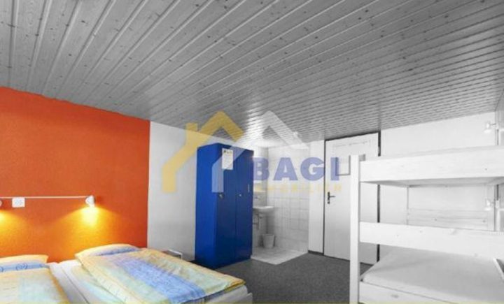 Dům k pronájmu 200 m² – Donje Svetice