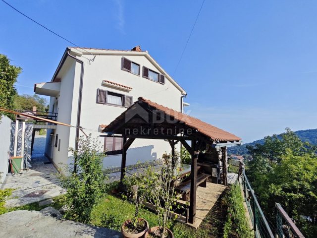 Maison à vendre 400 m² – Rukavac