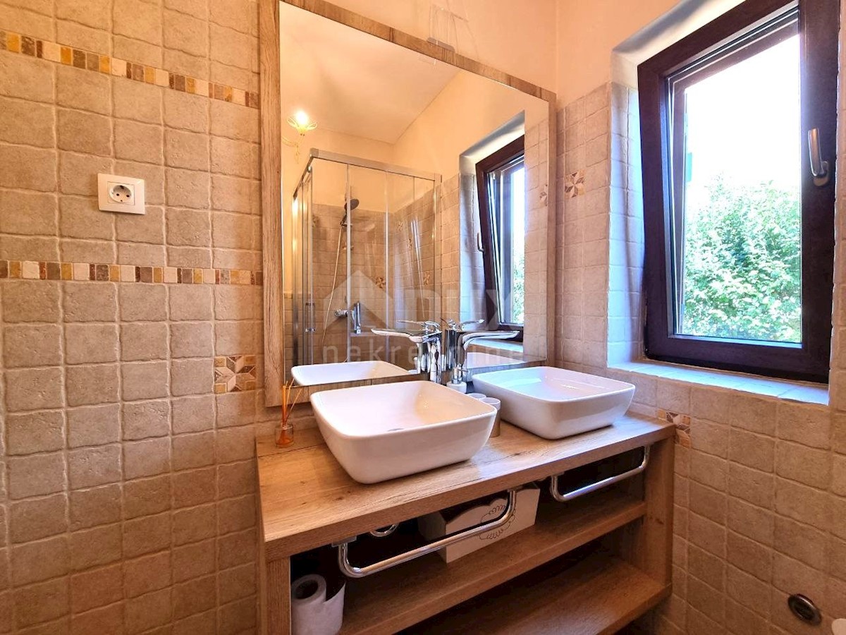 Casa In vendita - ISTARSKA SVETI LOVREČ