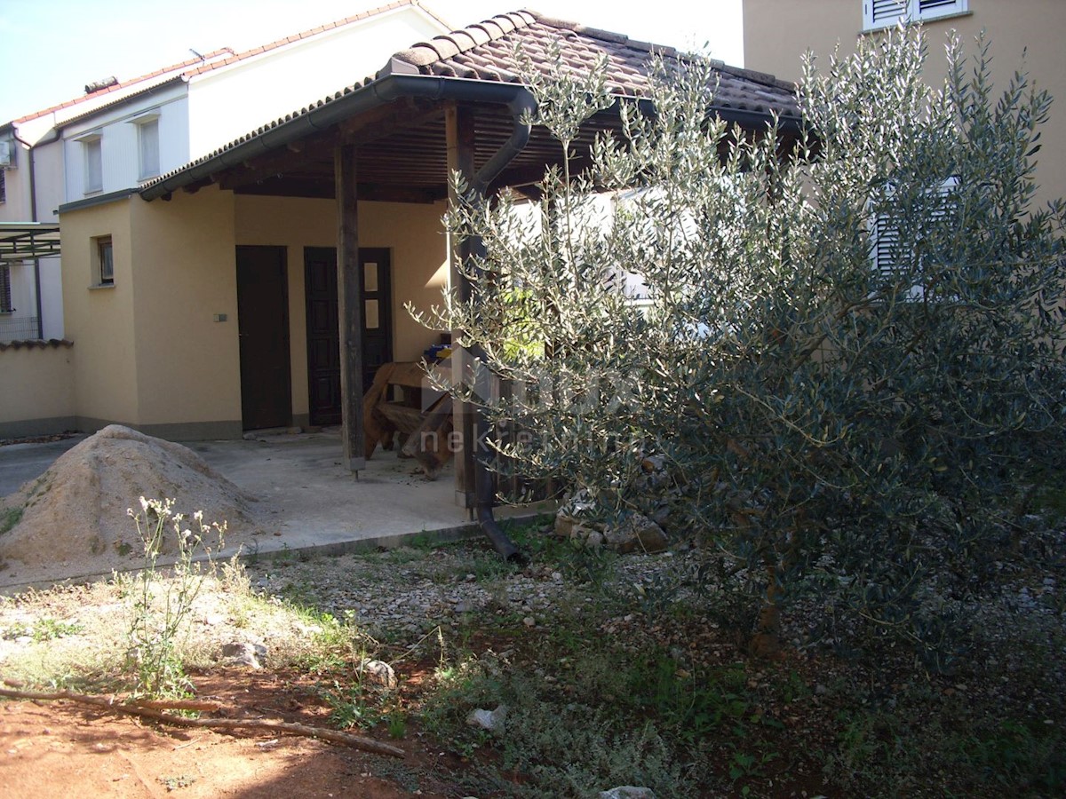 Casa In vendita - PRIMORSKO-GORANSKA KRK