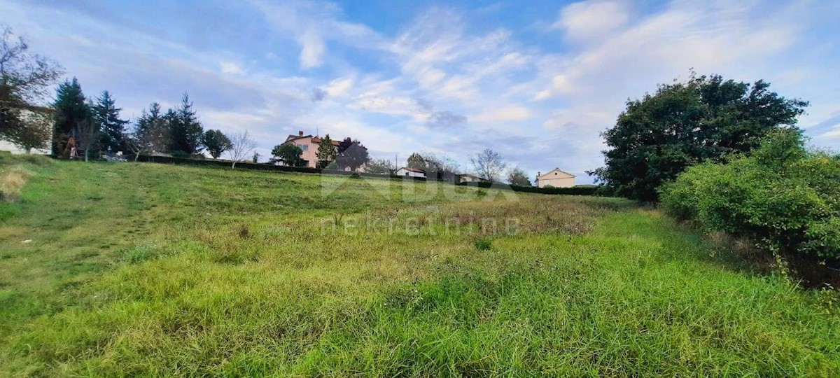 Land For sale - ISTARSKA PAZIN