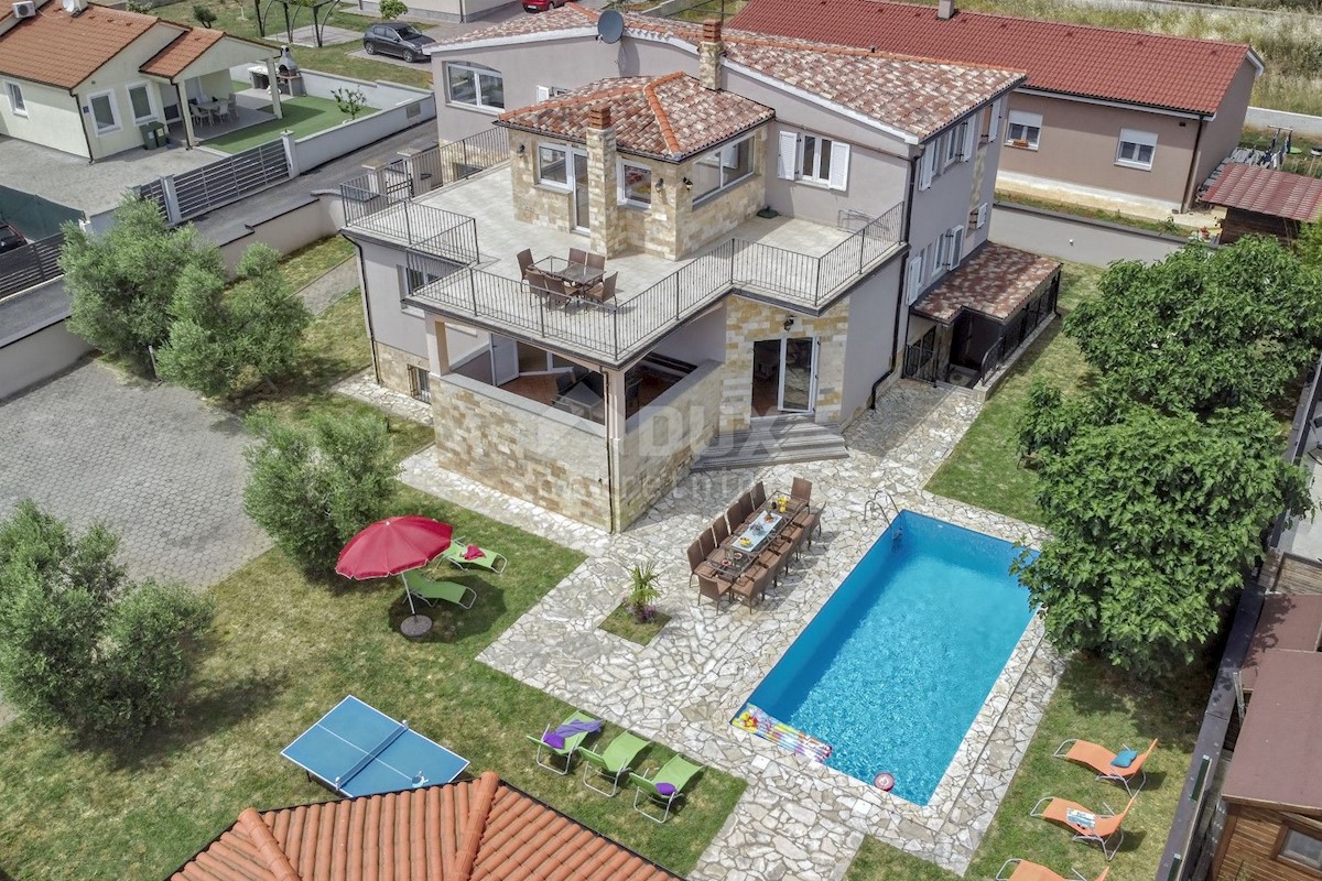 House For sale - ISTARSKA LIŽNJAN