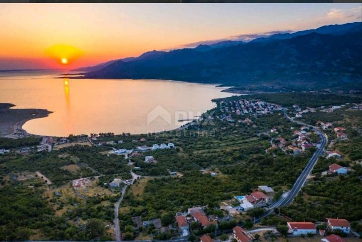 Land for sale 8730 m² – Rovanjska
