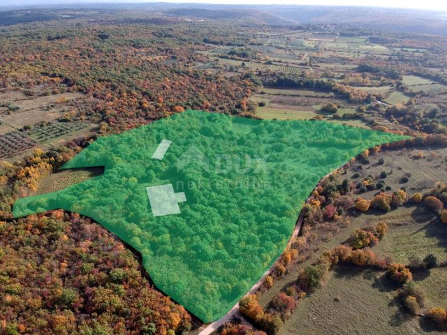 Zemljište na prodaju 36757 m² – Mrgani