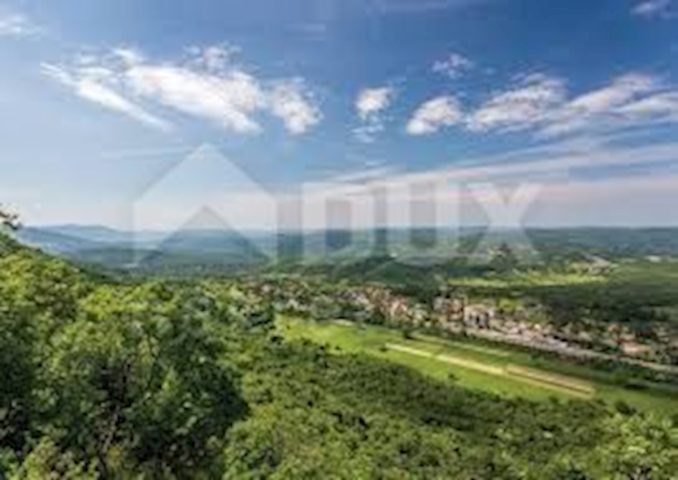 Land for sale 2028 m² – Jadreški