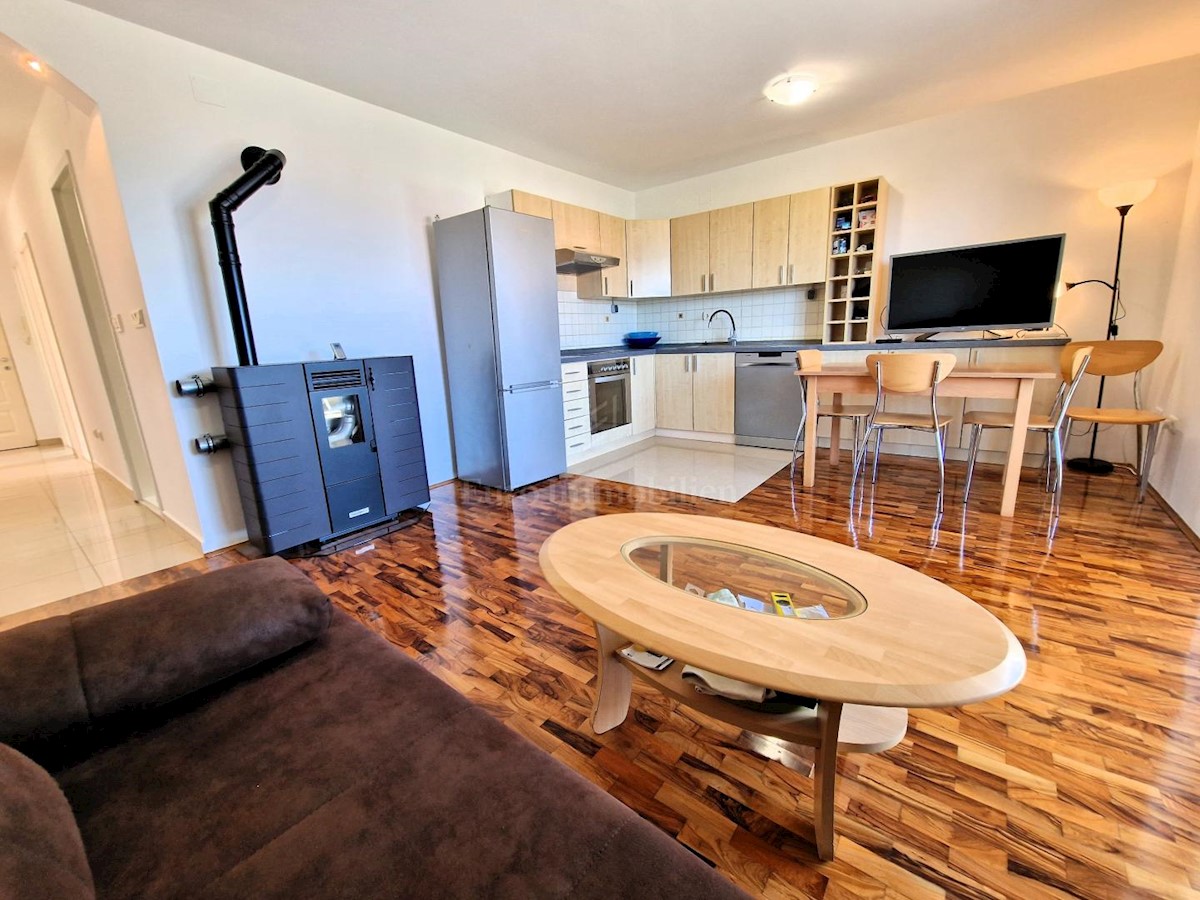 Flat For sale - PRIMORSKO-GORANSKA KRK