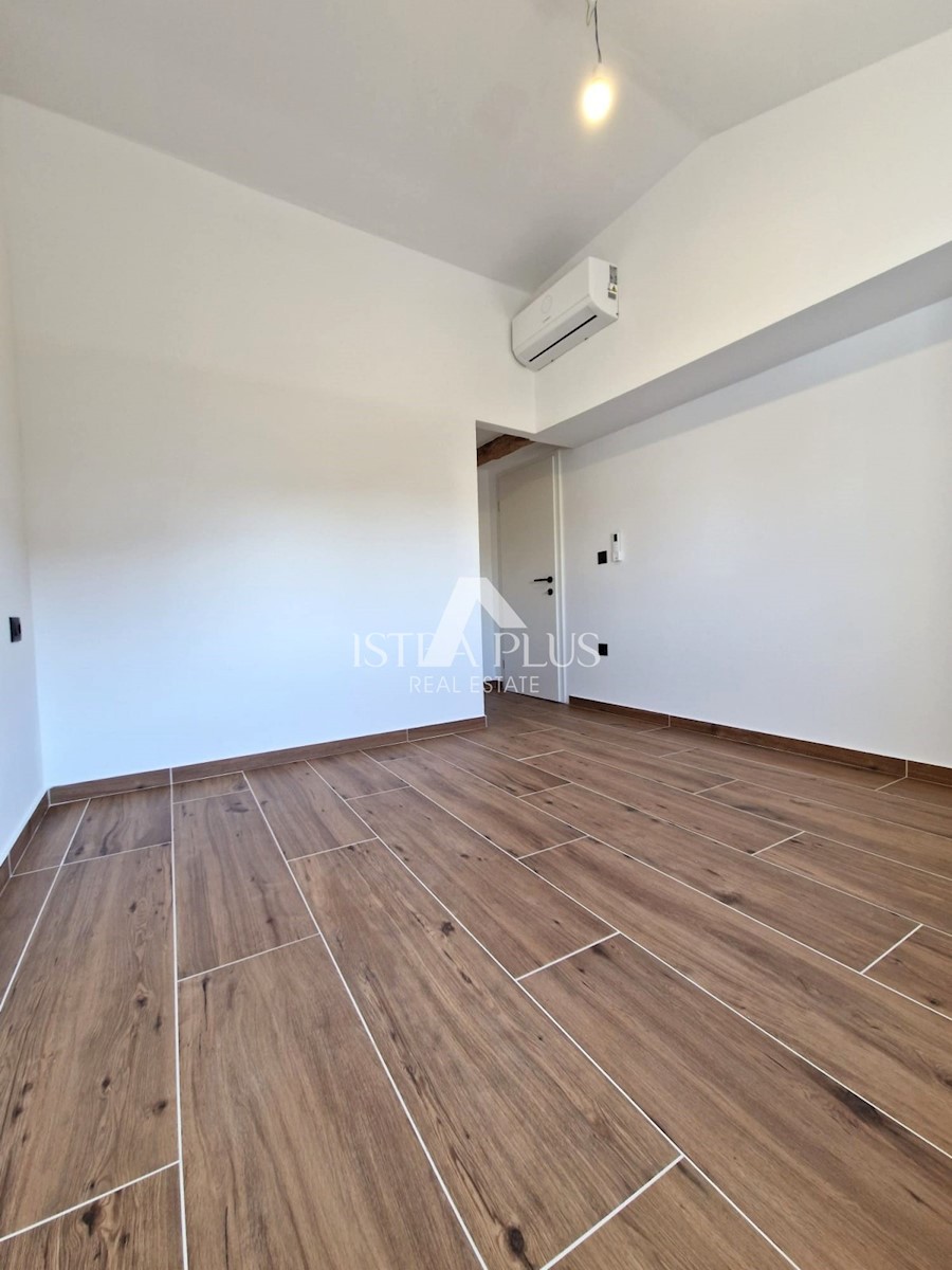Casa In vendita - ISTARSKA POREČ