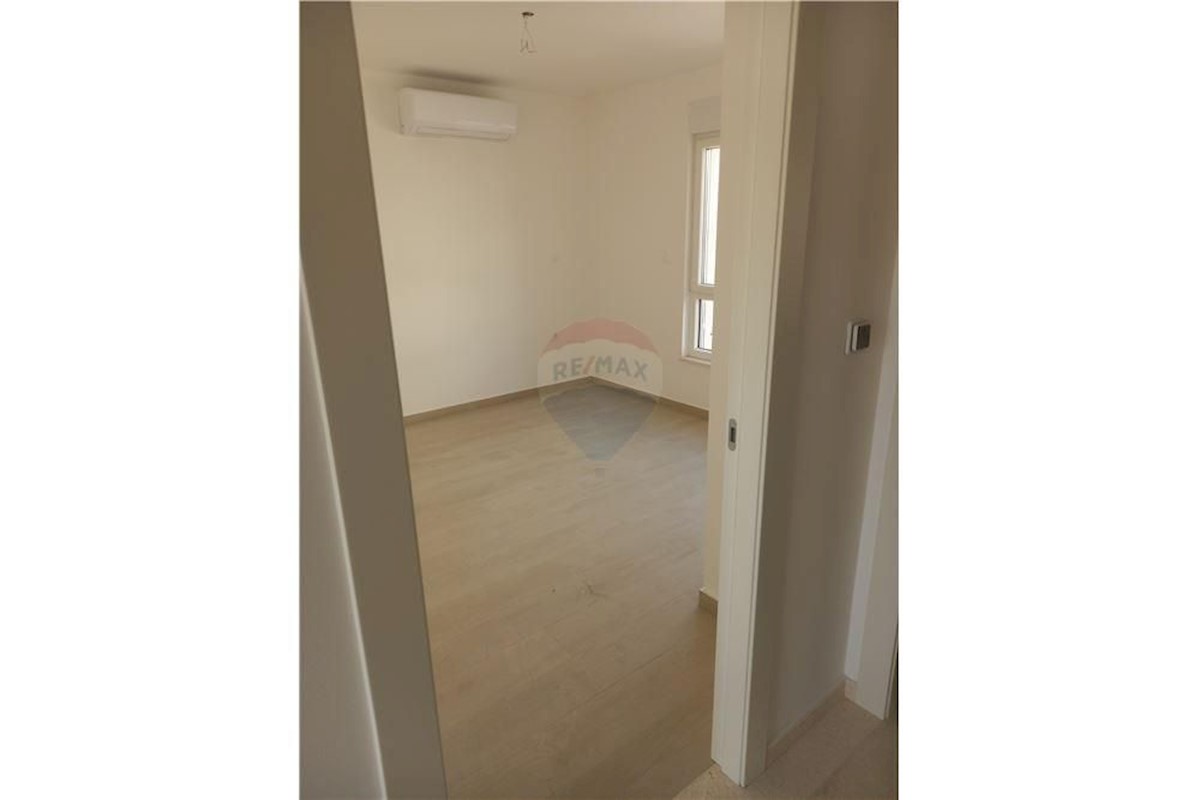 Flat For sale - LIČKO-SENJSKA NOVALJA