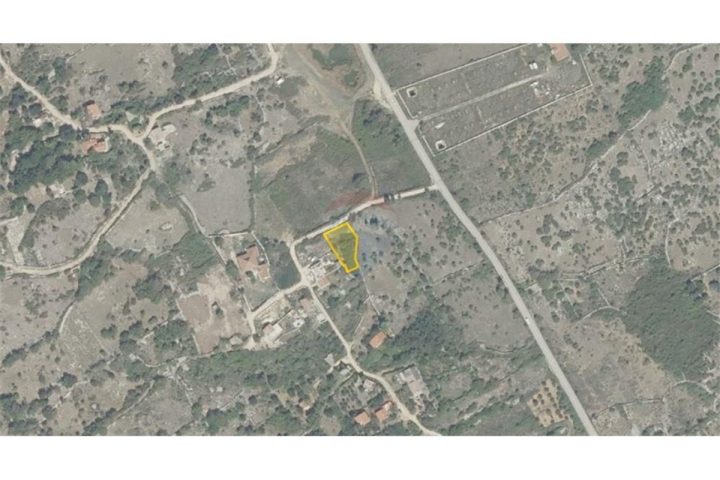 Land for sale 583 m² – Novalja
