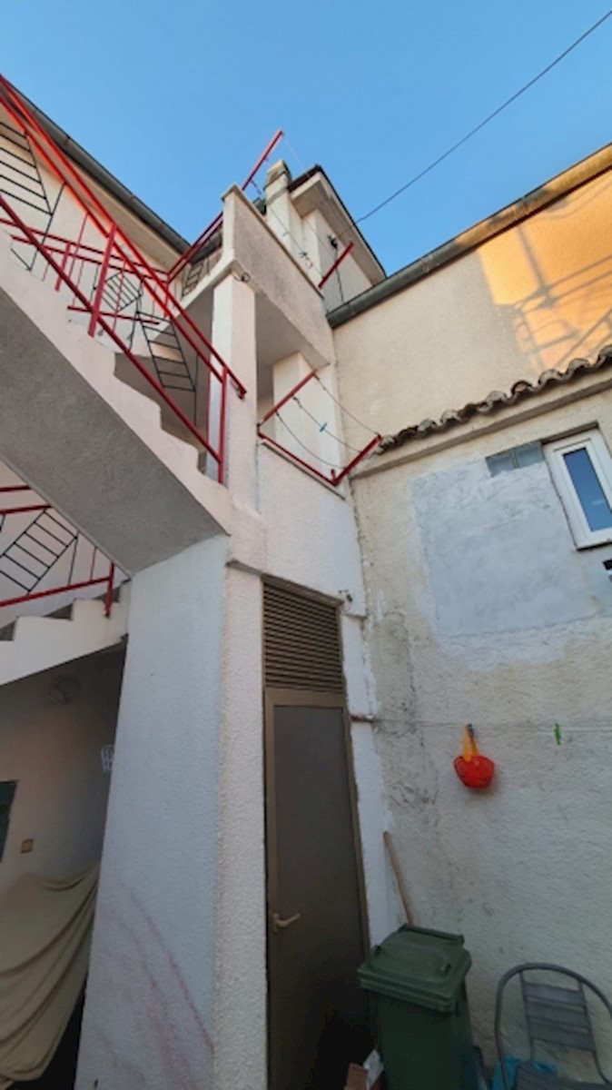Dom Na sprzedaż - PRIMORSKO-GORANSKA CRIKVENICA