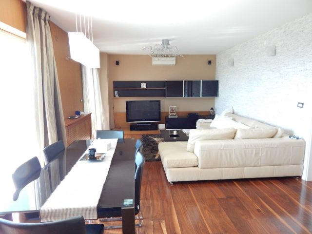 Stan na prodaju 120 m² – Ičići