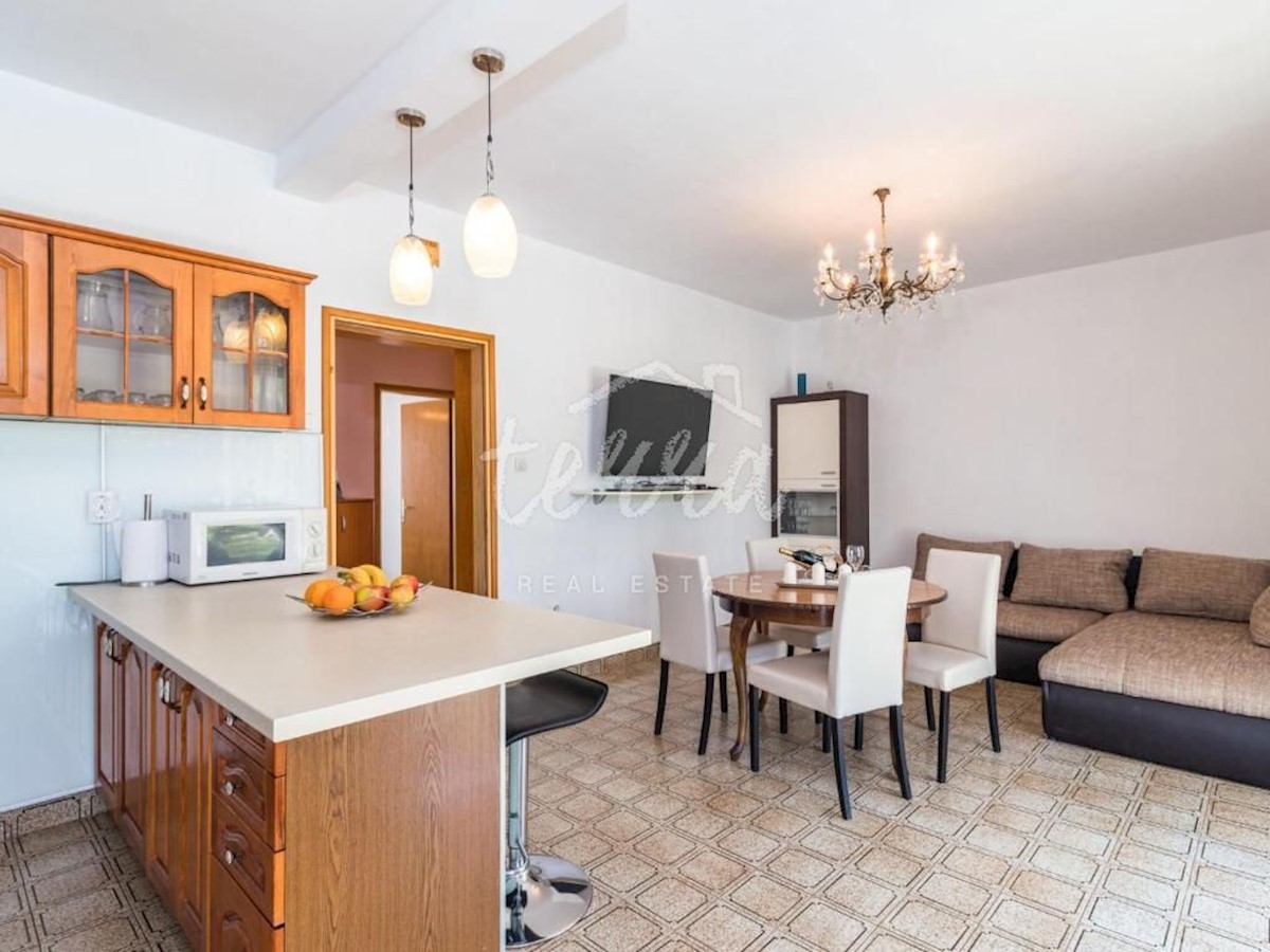 Casa In vendita - ISTARSKA KAROJBA