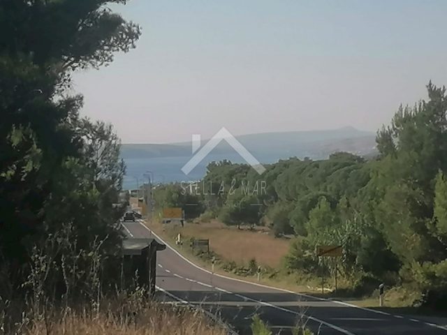 Zemljište na prodaju 1070 m² – Ražanac