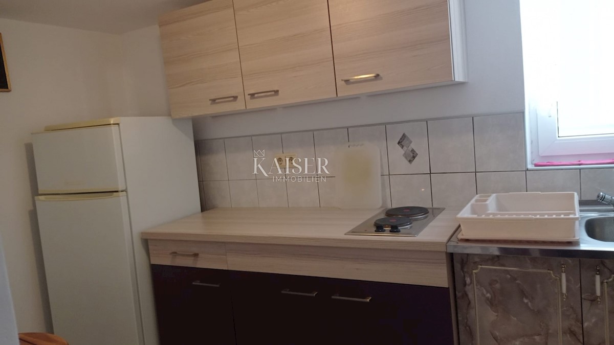 Kuća Na prodaju - PRIMORSKO-GORANSKA CRIKVENICA