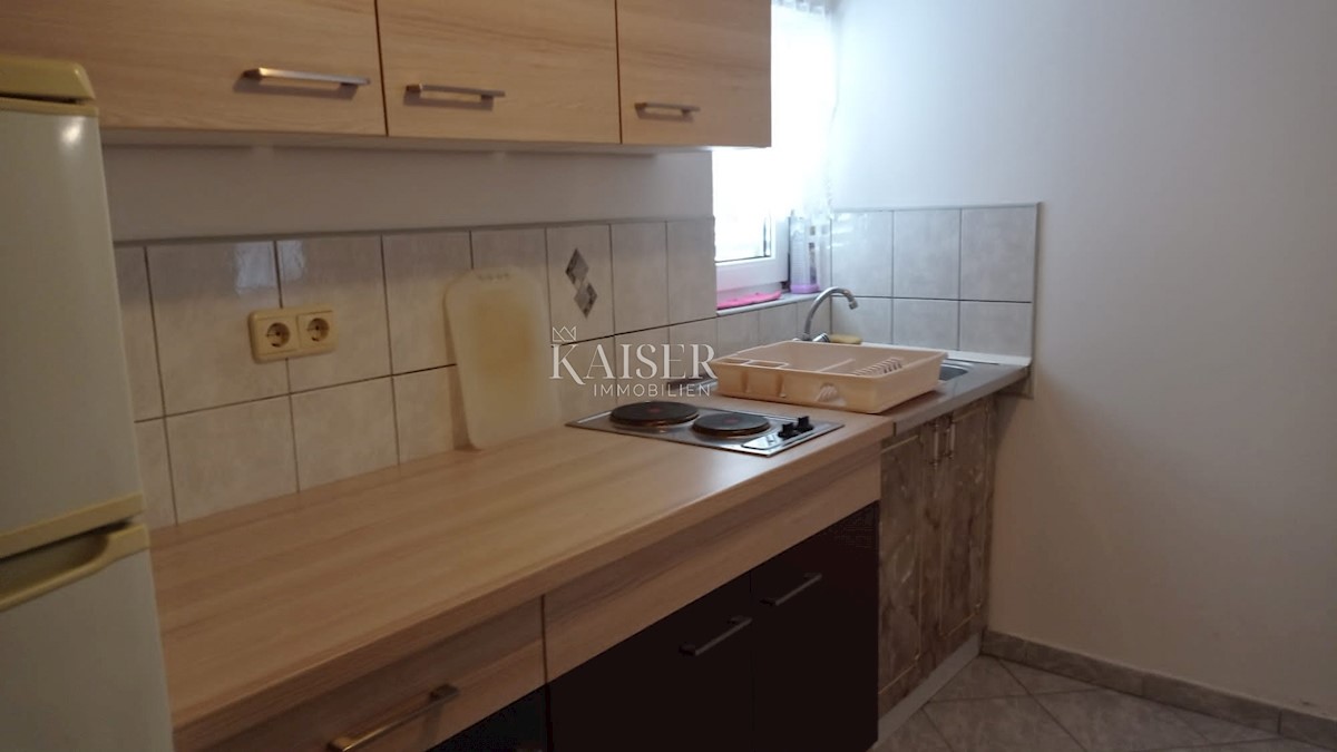 Kuća Na prodaju - PRIMORSKO-GORANSKA CRIKVENICA