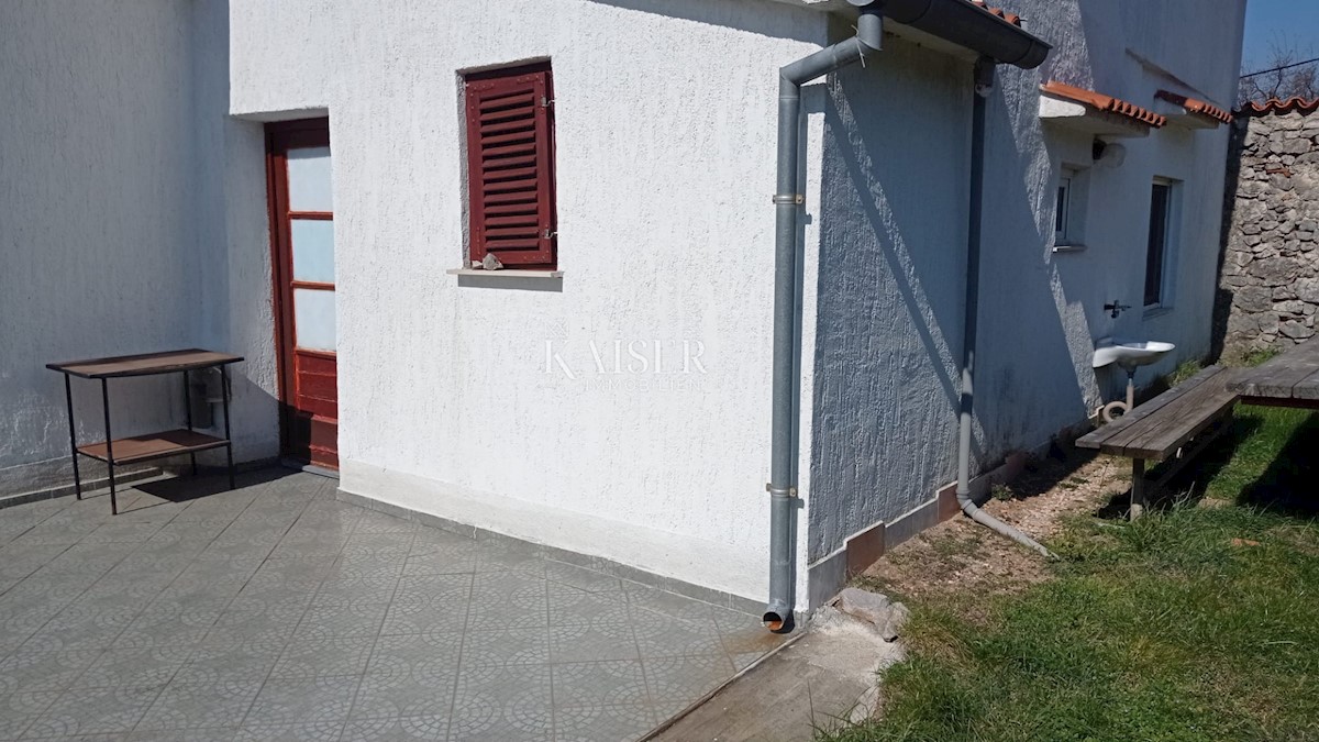 Kuća Na prodaju - PRIMORSKO-GORANSKA CRIKVENICA