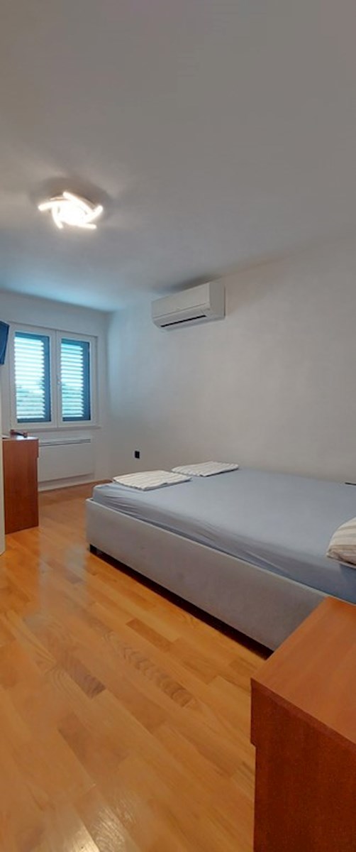 Flat For sale - ŠIBENSKO-KNINSKA VODICE