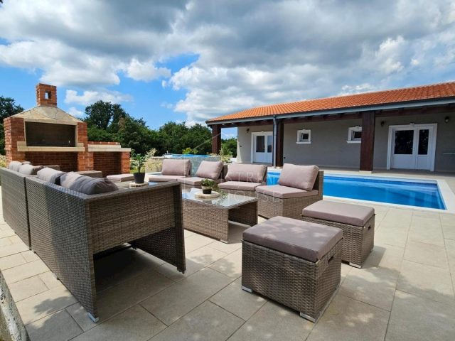 Hiša na predaj 248 m² – Svetvinčenat