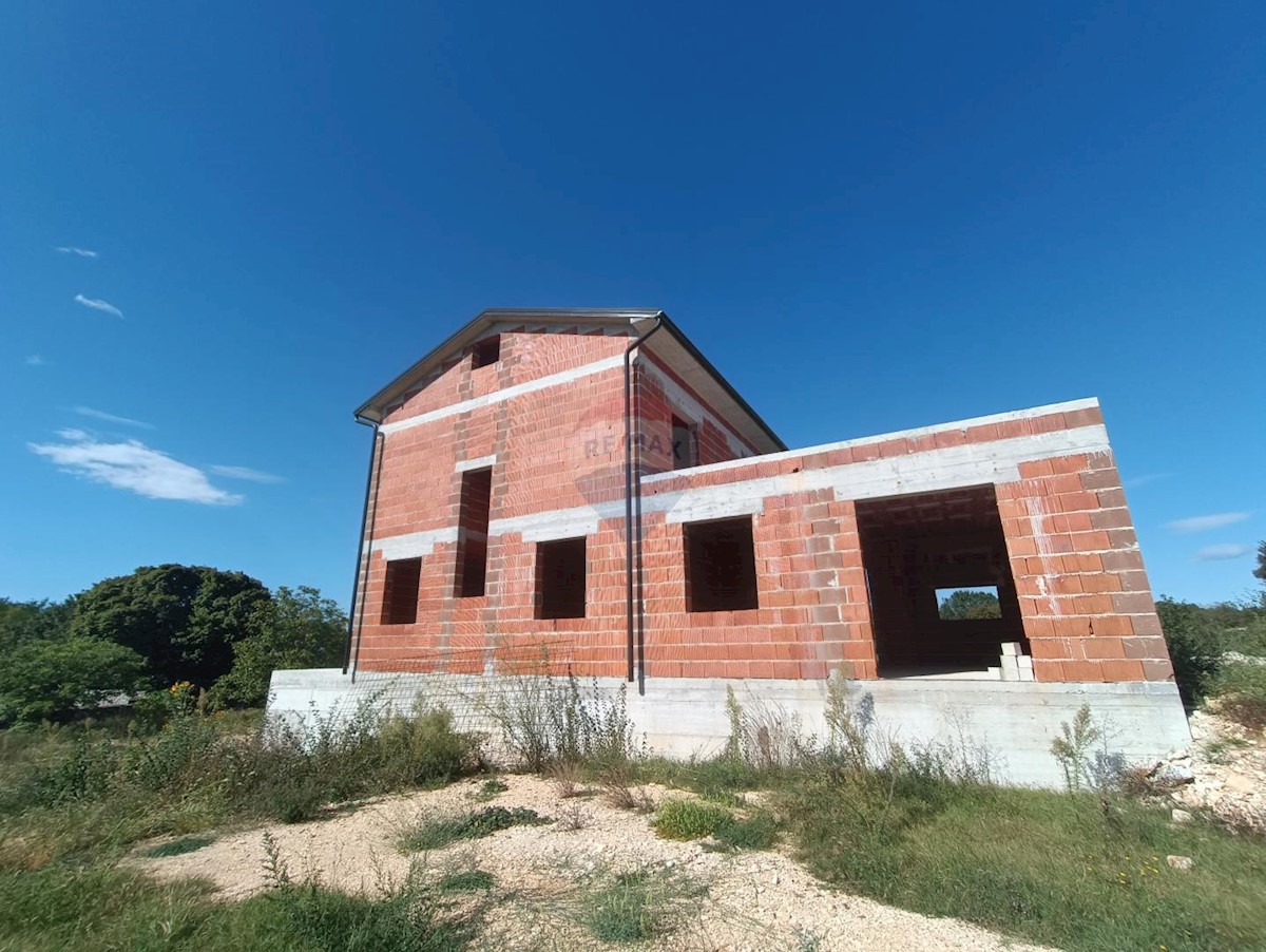 Haus Zu verkaufen - ISTARSKA KANFANAR