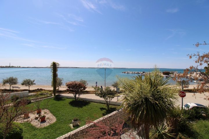 Casa in vendita 220 m² – Vrsi