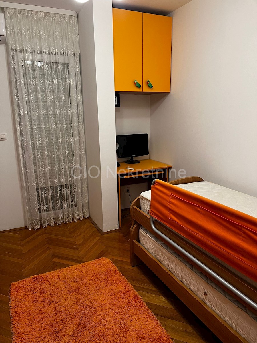 Apartmán K pronájmu - SPLITSKO-DALMATINSKA SPLIT