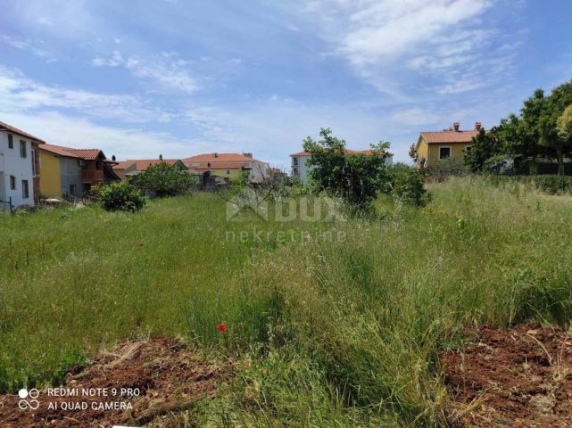 Terrain à vendre 2800 m² – Poreč