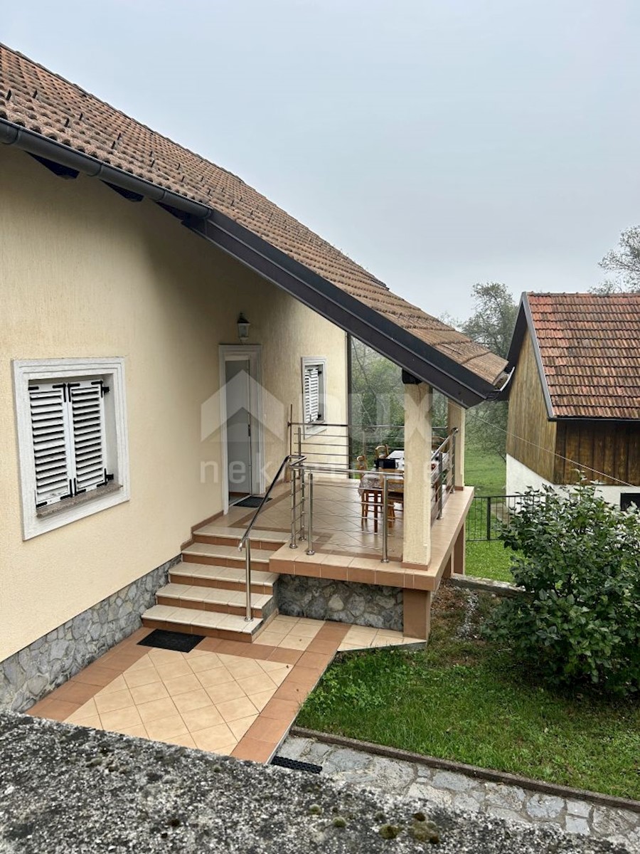 Casa In vendita - LIČKO-SENJSKA OTOČAC