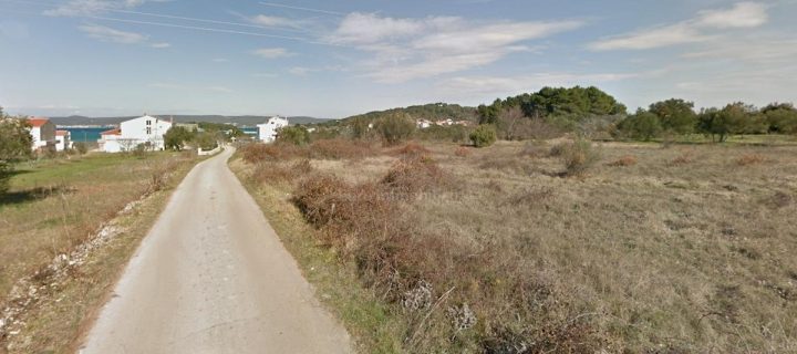 Pozemok na predaj 2250 m² – Mrljane