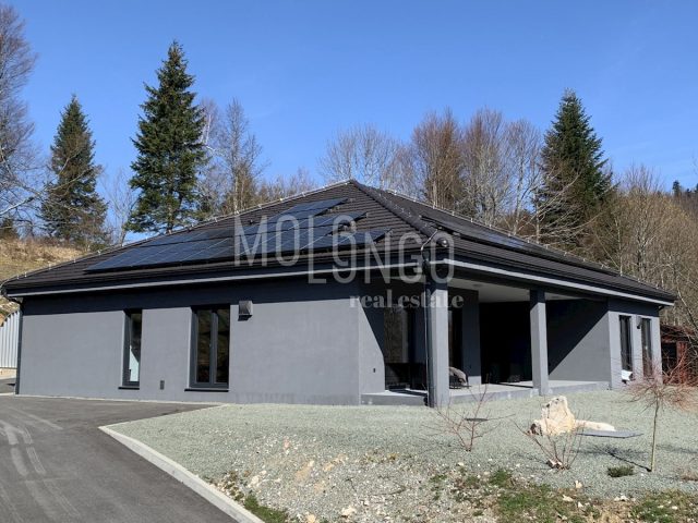 Kuća na prodaju 281 m² – Mrzla Vodica