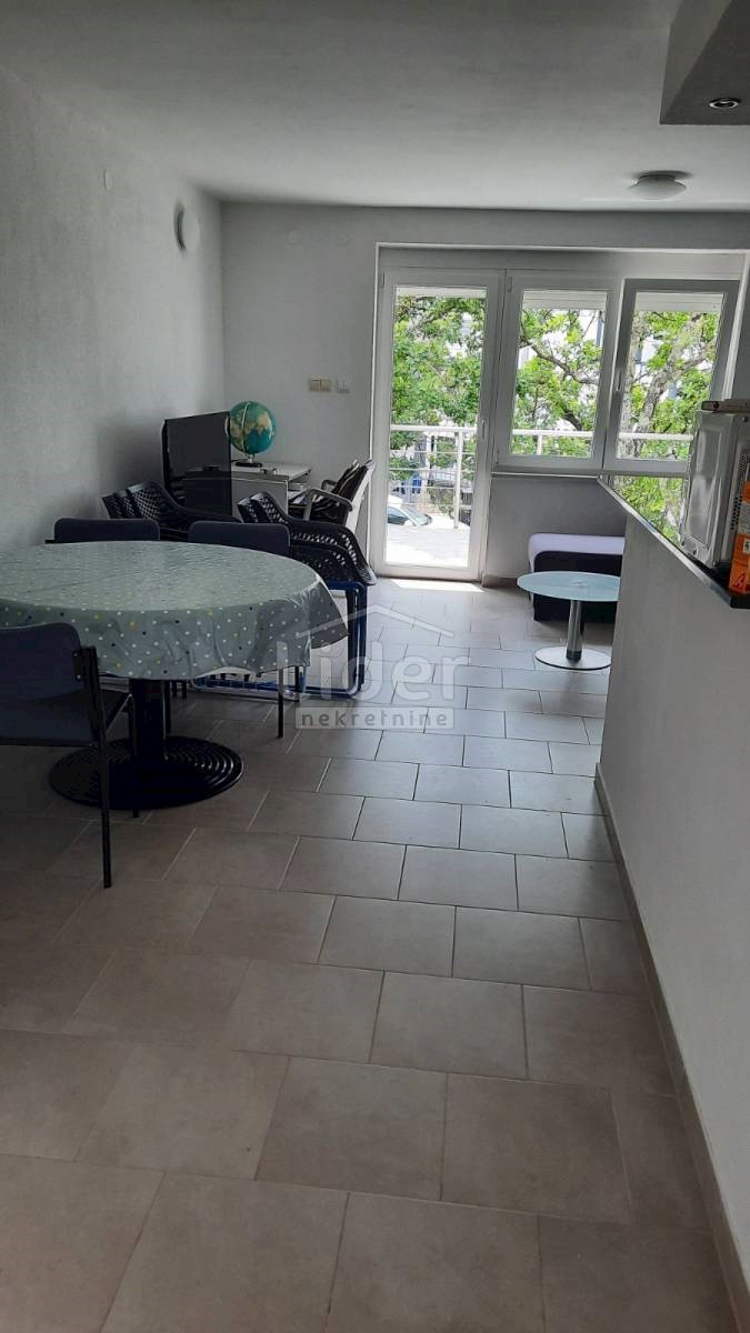 Apartmán Na predaj - PRIMORSKO-GORANSKA CRIKVENICA