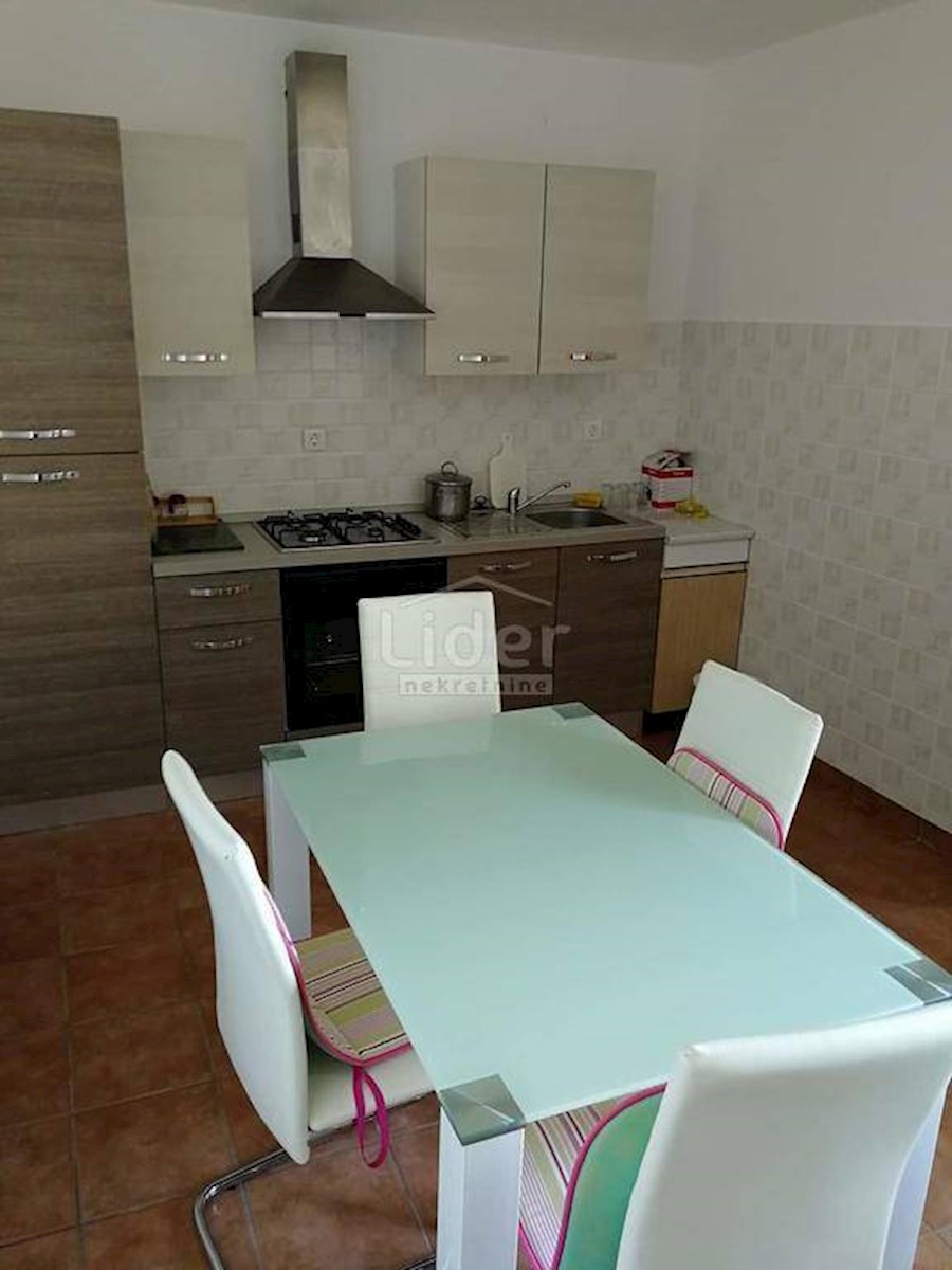 Apartma Na predaj - PRIMORSKO-GORANSKA CRIKVENICA