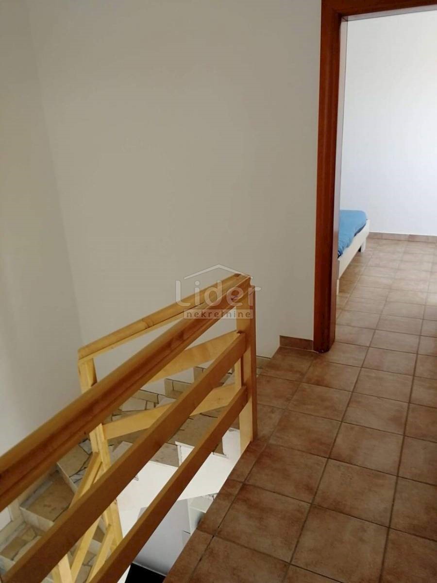 Apartma Na predaj - PRIMORSKO-GORANSKA CRIKVENICA