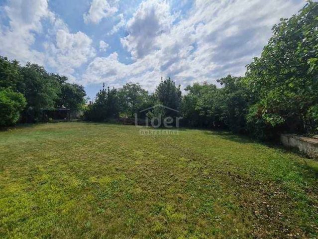 Haus zu verkaufen 130 m² – Nedešćina