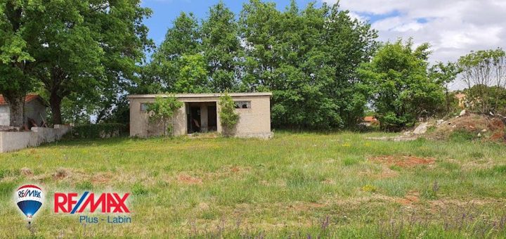 Land for sale 1517 m² – Nedešćina