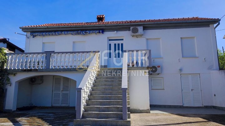 House for sale 135 m² – Jadranovo