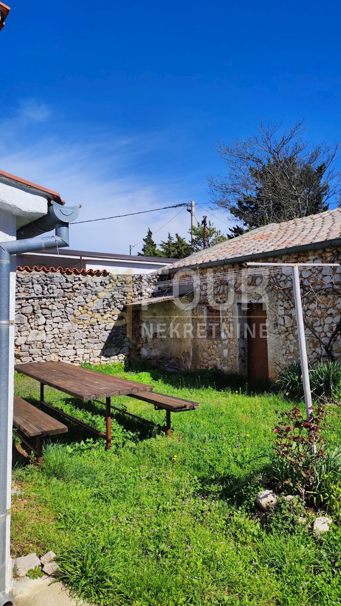 Dom Na predaj - PRIMORSKO-GORANSKA Crikvenica