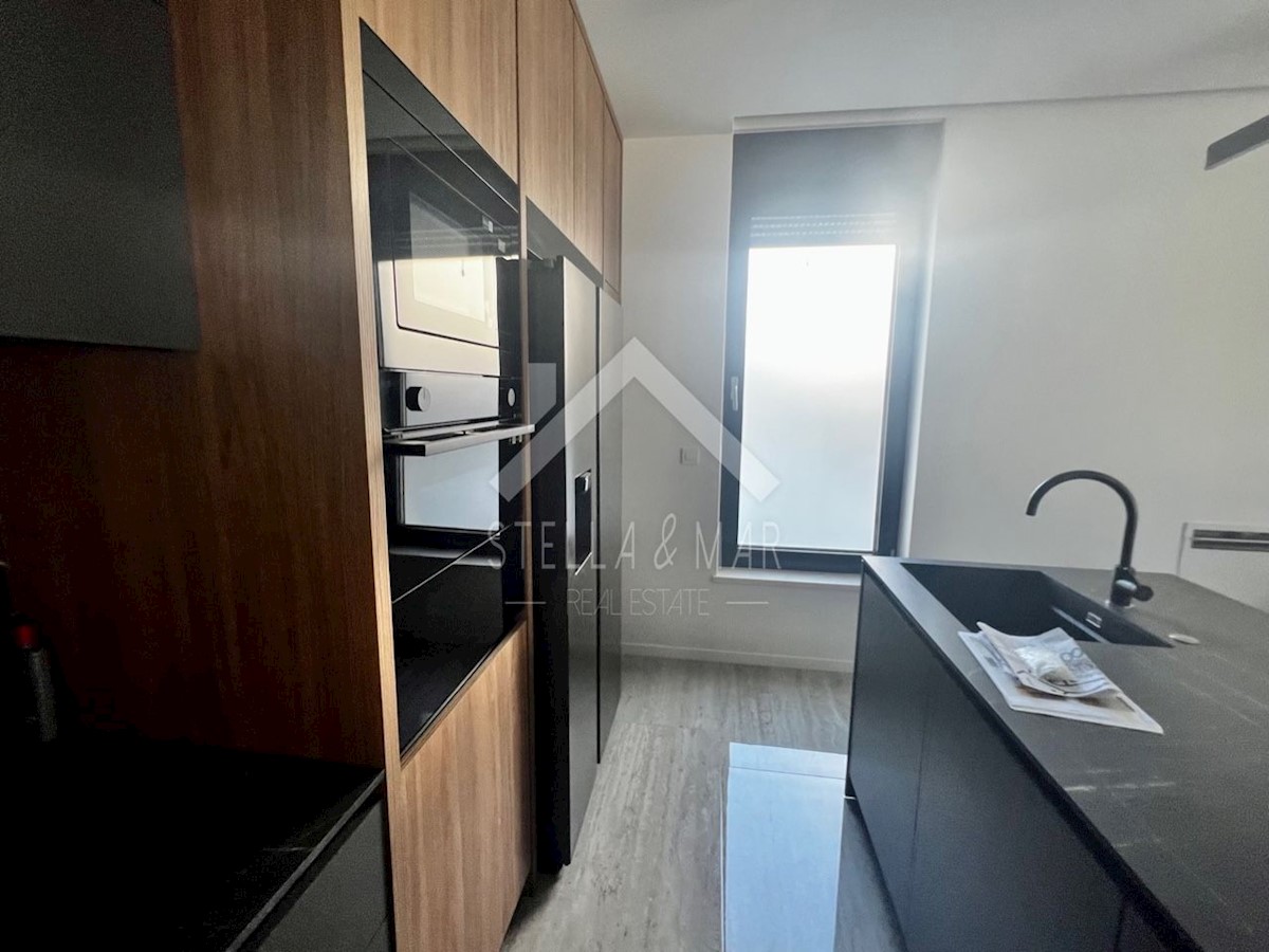 House For sale - ZADARSKA NIN