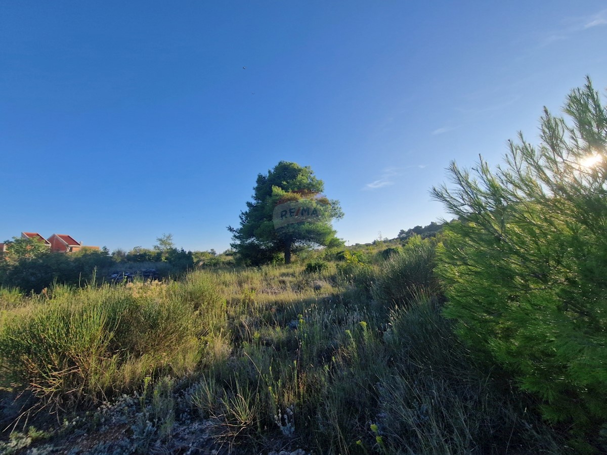 Terreno In vendita - ŠIBENSKO-KNINSKA VODICE