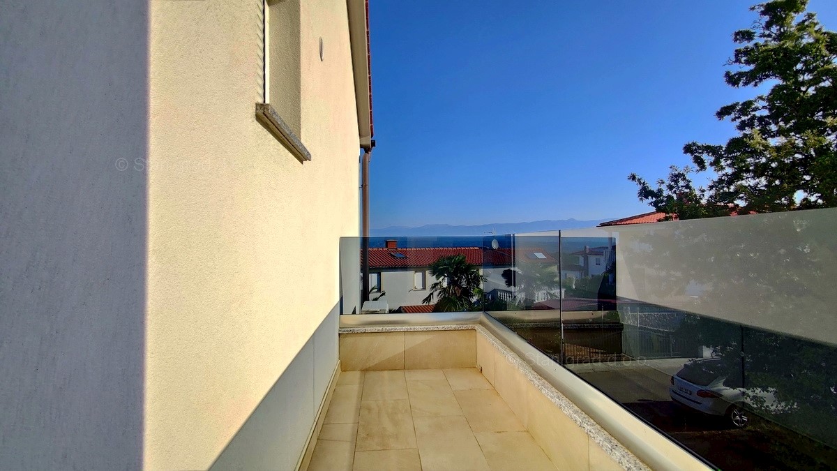 Flat For sale - PRIMORSKO-GORANSKA KRK