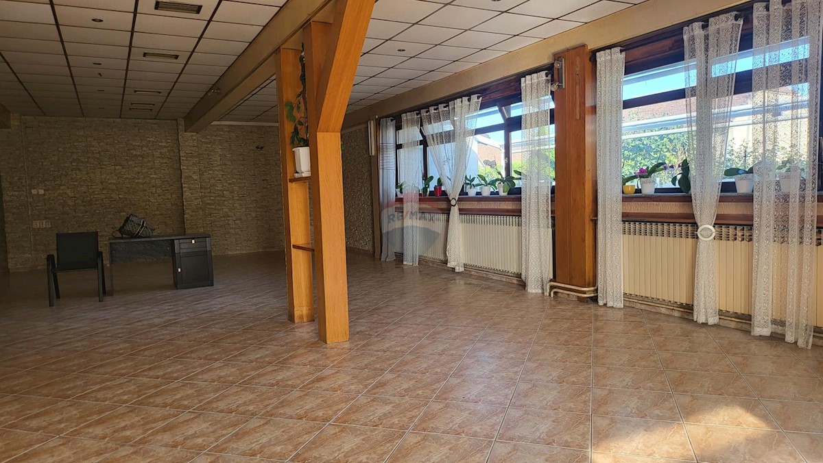 Business premises For rent - ZAGREBAČKA VELIKA GORICA