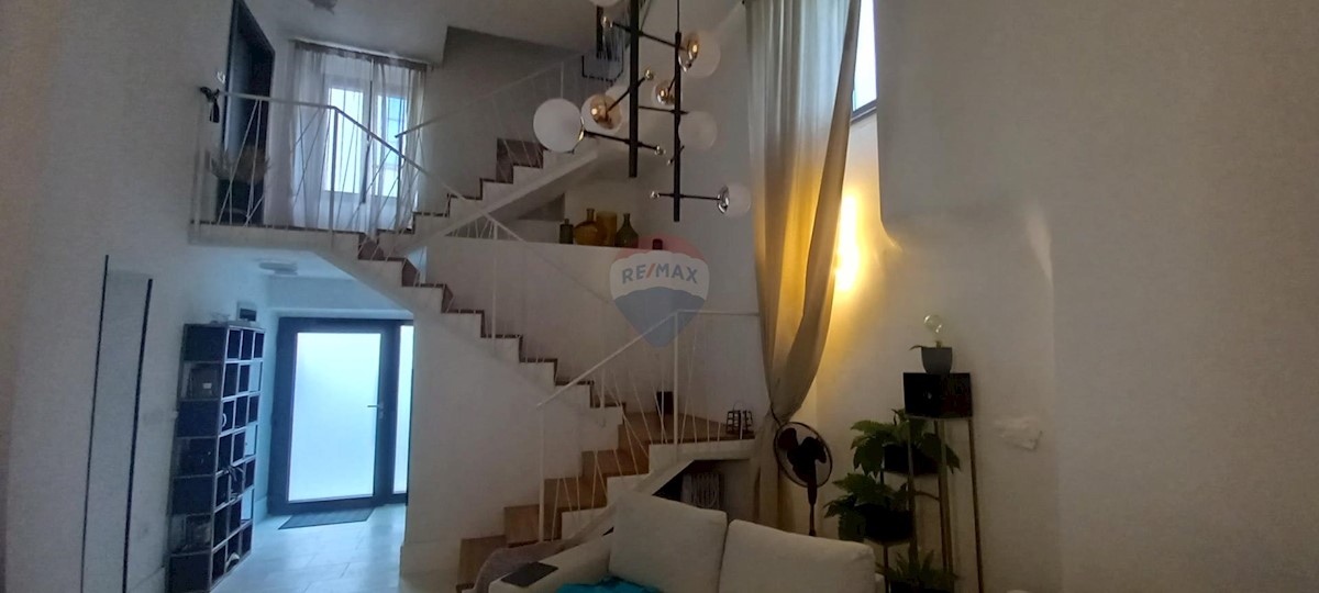 House For sale - ISTARSKA VODNJAN