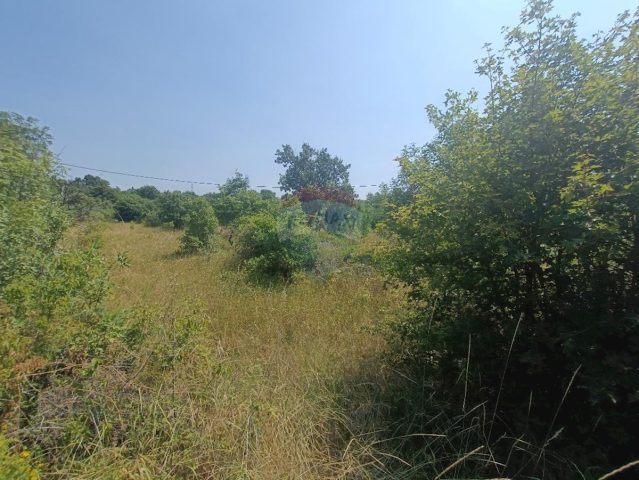Działka na sprzedaż 3337 m² – Smoljanci