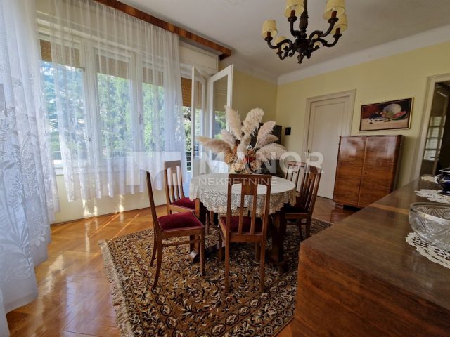 Apartma na predaj 219 m² – Pećine